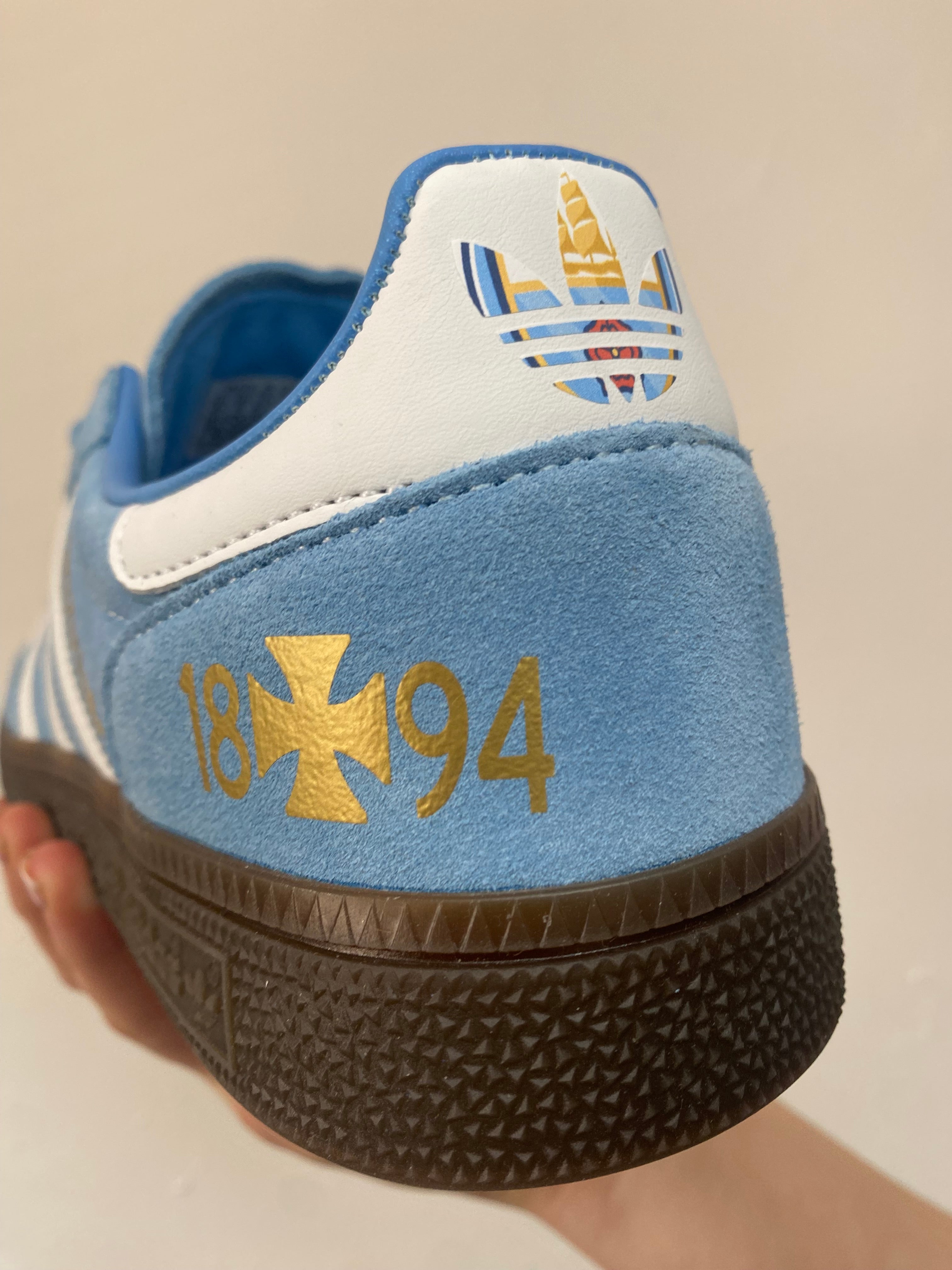 Manchester City adidas spezials