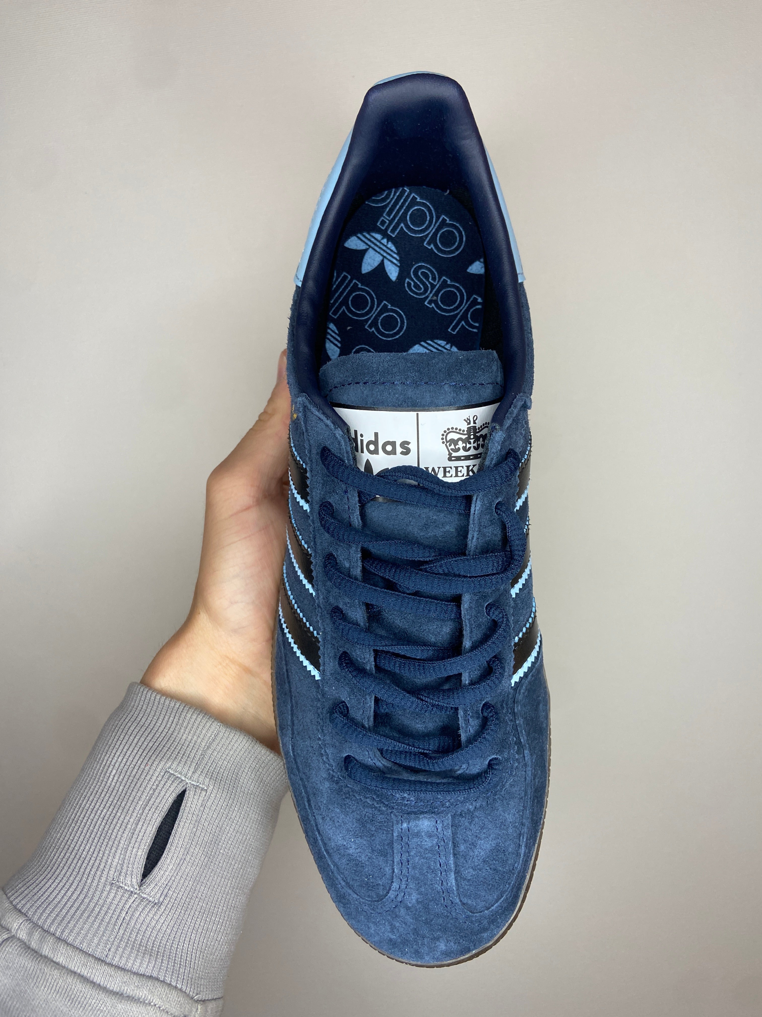 Weekend offender adidas spezials