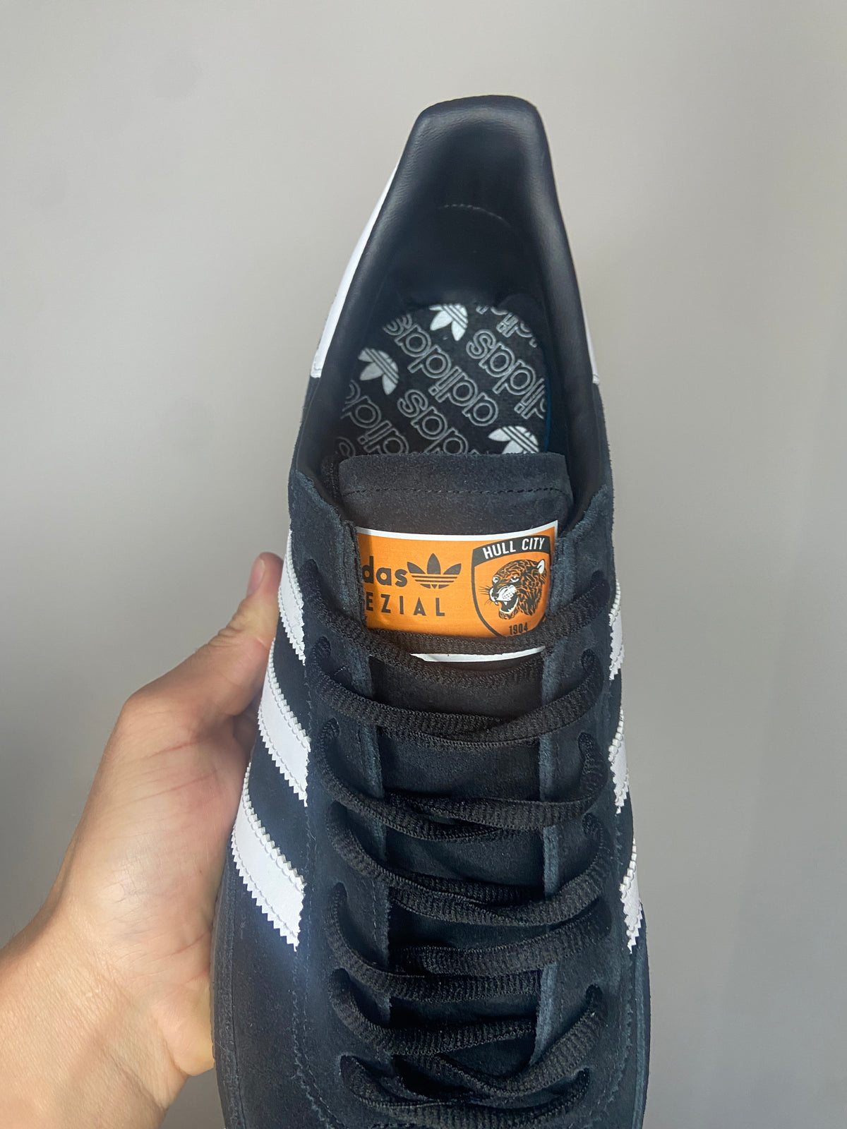 Custom made Hull city adidas spezial